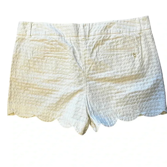 NWT Crown & Ivy Womens 16 Scalloped Shelby Shorts White Stretch - Picture 2 of 8